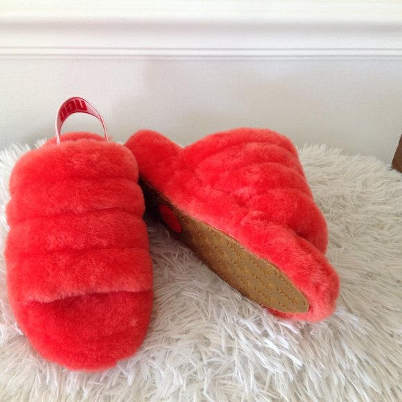 UGG Fluff Yeah Genuine Shearling Slides Preppy Cozy Lagenlook - Picture 6 of 12